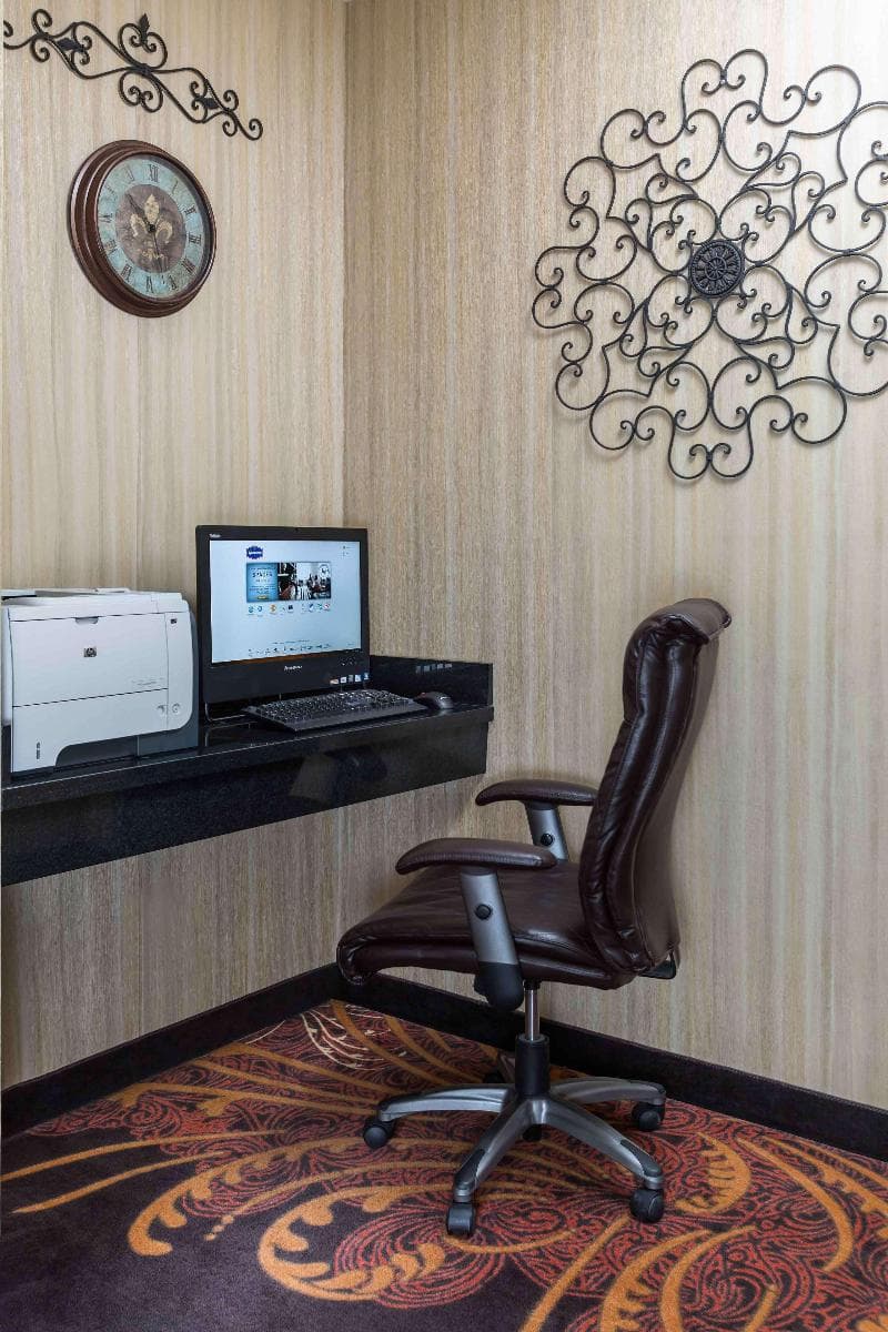 Hampton Inn Zanesville photo 1