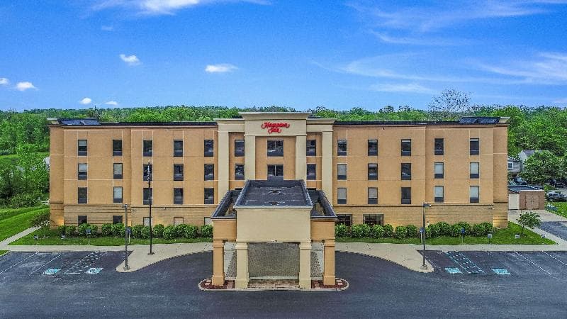 Hampton Inn Greenfield 5