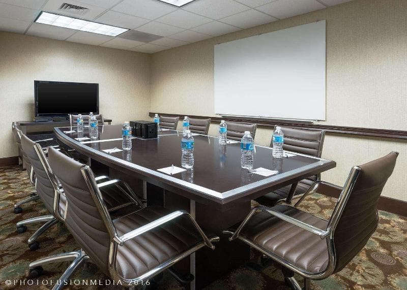 Hampton Inn by Hilton Odessa 4