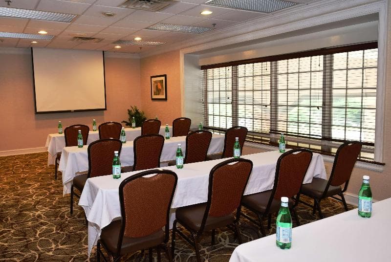 Hampton Inn & Suites Bethlehem 5