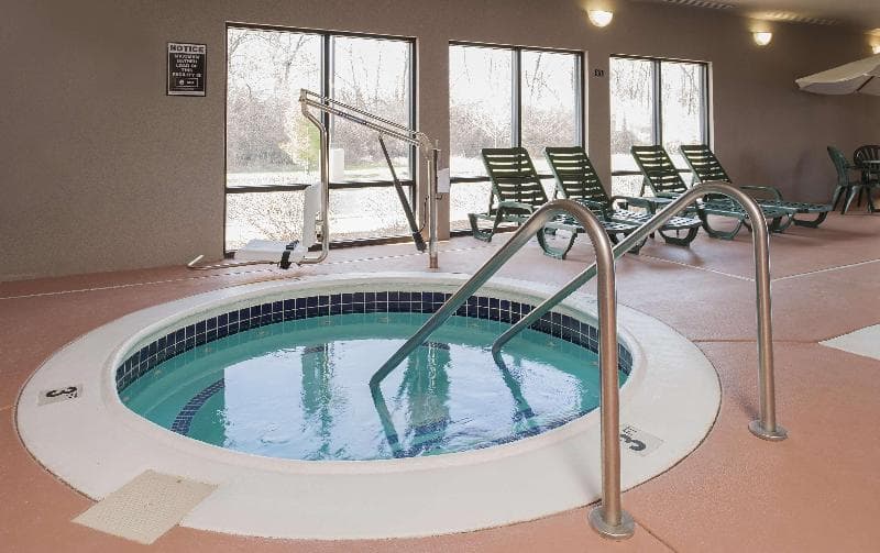 Hampton Inn Jacksonville 3
