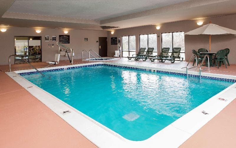 Hampton Inn Jacksonville 5