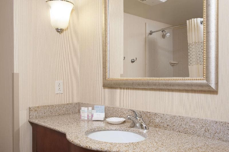 Hampton Inn Jacksonville 4