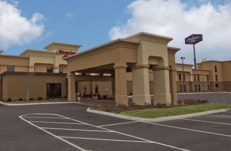Hampton Inn Columbus-South photo 1