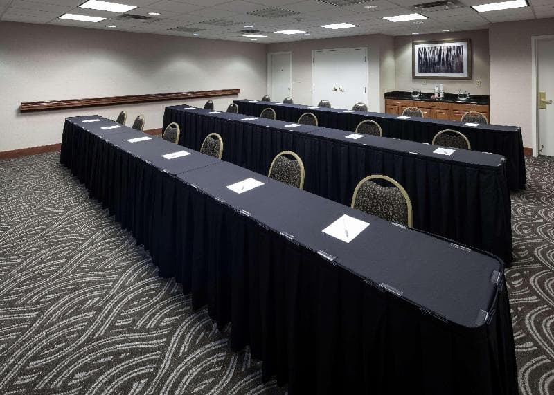 Hampton Inn & Suites Davenport photo 1