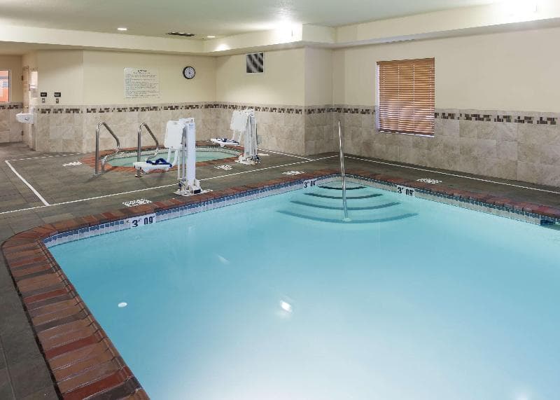 Hampton Inn & Suites Davenport 4