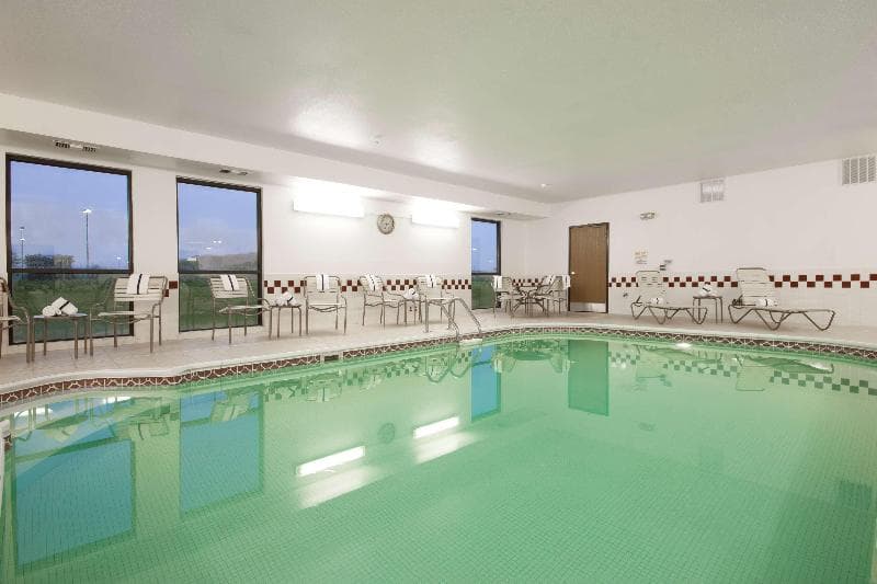 Surestay By Best Western Forsyth Decatur 4
