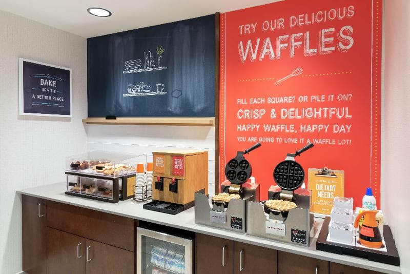 Hampton Inn & Suites Marshalltown 2