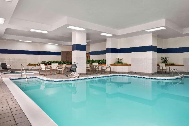 Embassy Suites by Hilton Columbus Dublin 4