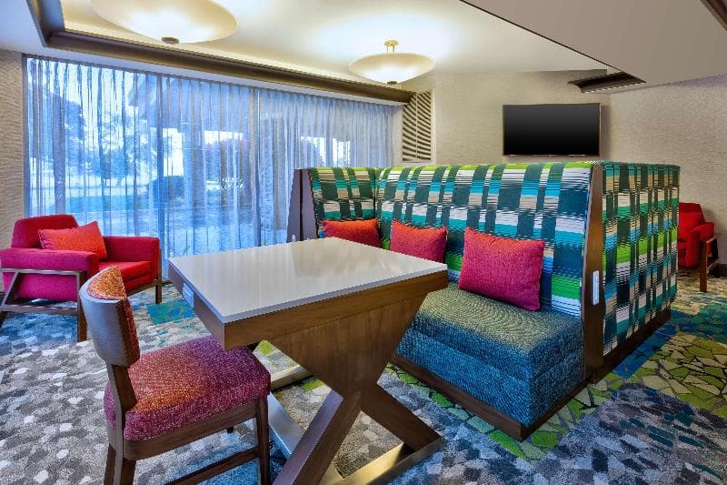 Hampton Inn Traverse City 5