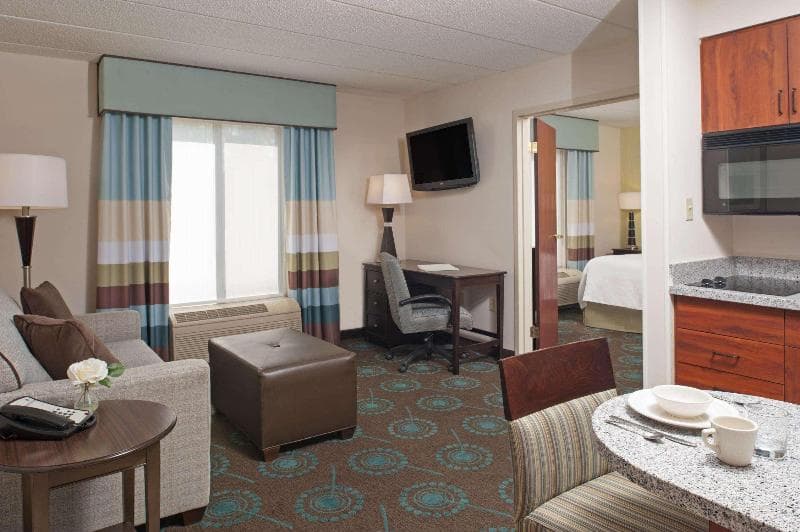 Hampton Inn & Suites Kokomo 3