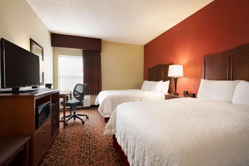 Hampton Inn Battle Creek 4