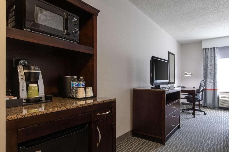 Hilton Garden Inn Lynchburg 2
