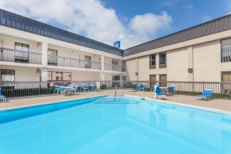 Baymont by Wyndham London KY 5
