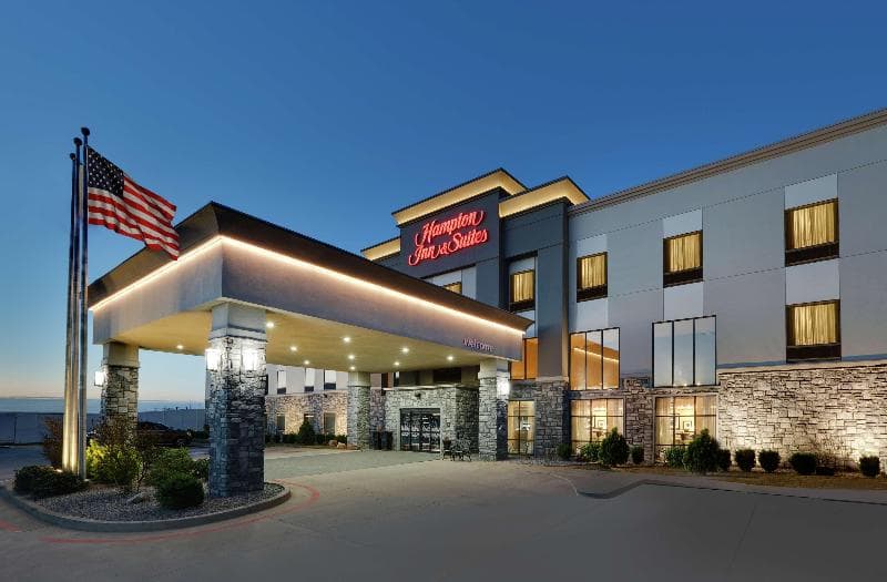 Hampton Inn & Suites Childress 5