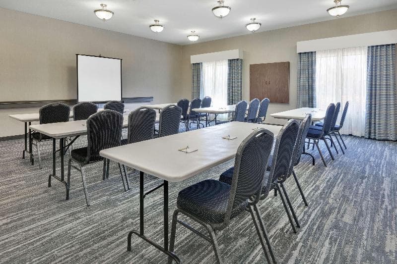 Hampton Inn & Suites Childress photo 1