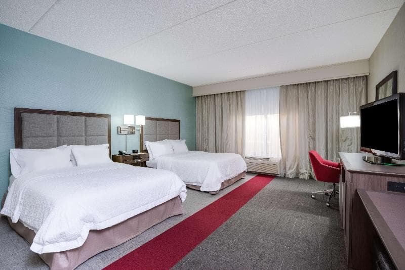 Hampton Inn Middletown 2