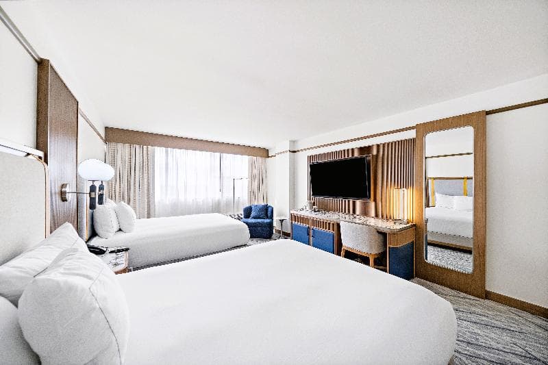 Hilton University Drive 5