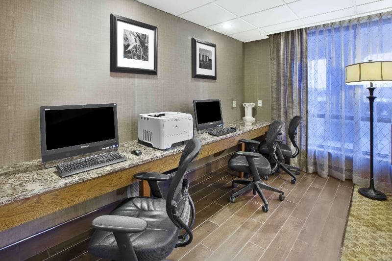 Hampton Inn Toledo-South/Maumee photo 1