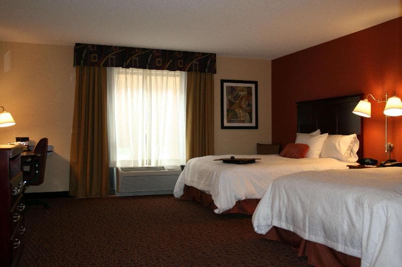 Hampton Inn Indiana 5