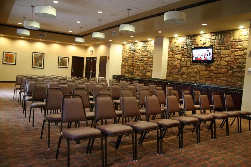 Hampton Inn & Suites Mission photo 1