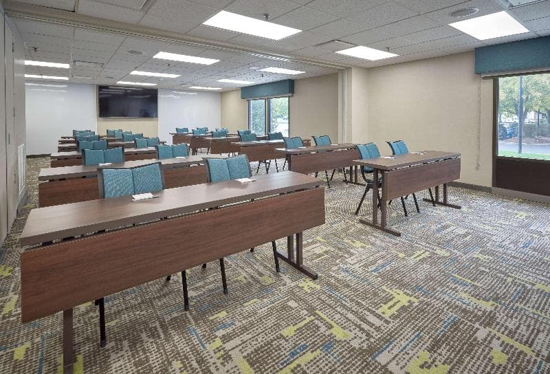 Hampton Inn Harrisburg West 1