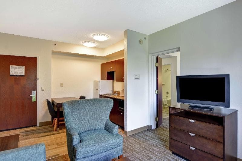 Hampton Inn & Suites Boynton Beach 3