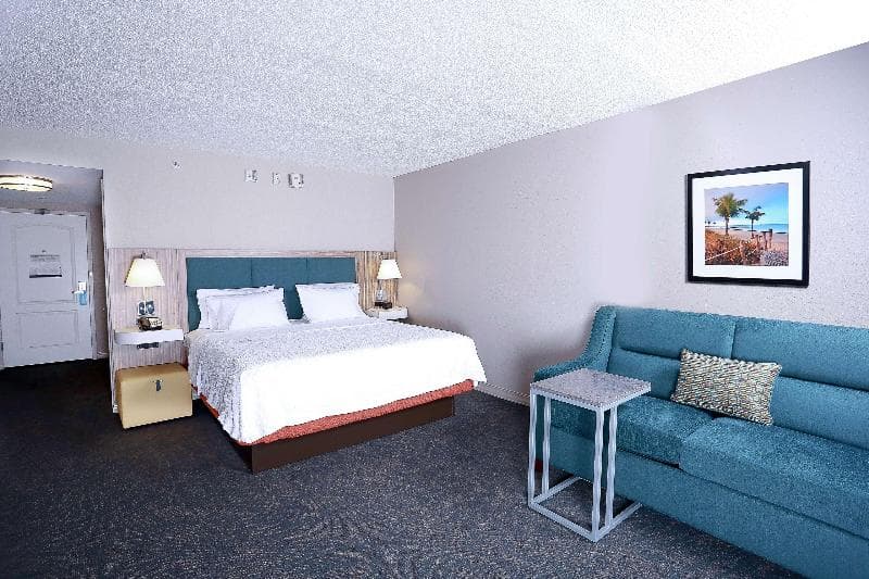 Hampton Inn & Suites Tampa-Wesley Chapel 2