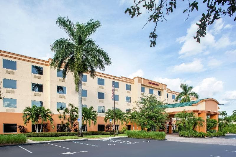 Hampton Inn West Palm Beach-Lake Worth-Turnpike 4