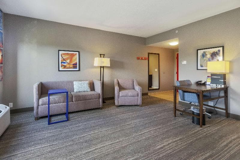 Hampton Inn & Suites Orlando-Apopka 4