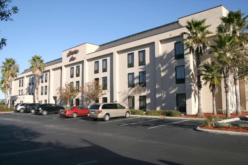 Hampton Inn Spring Hill photo 1