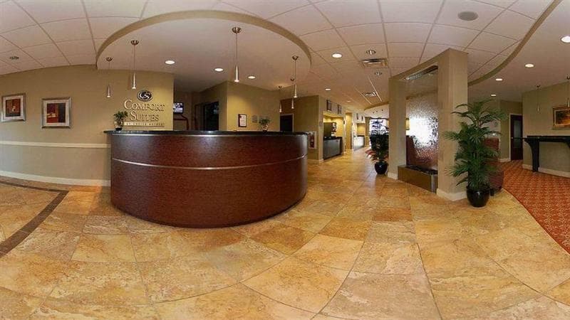 Comfort Suites Palm Bay - Melbourne 3