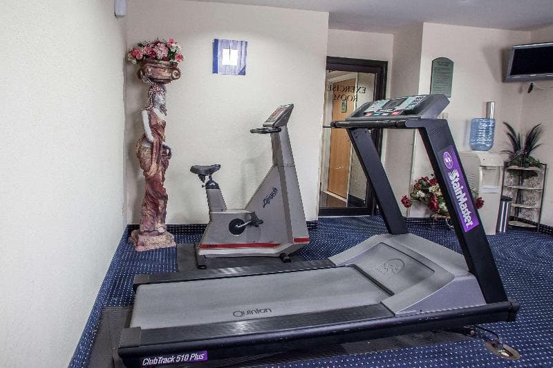 Quality Inn East Windsor Area 4