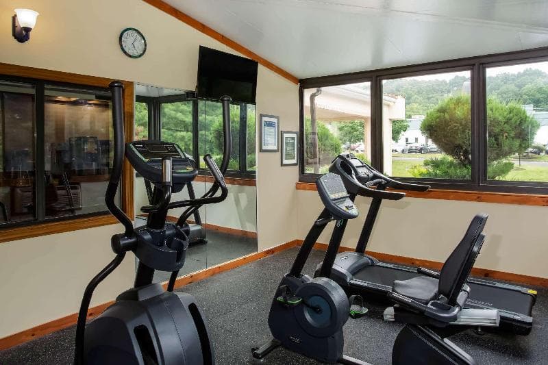 Days Inn by Wyndham Runnemede Philadelphia Area 3