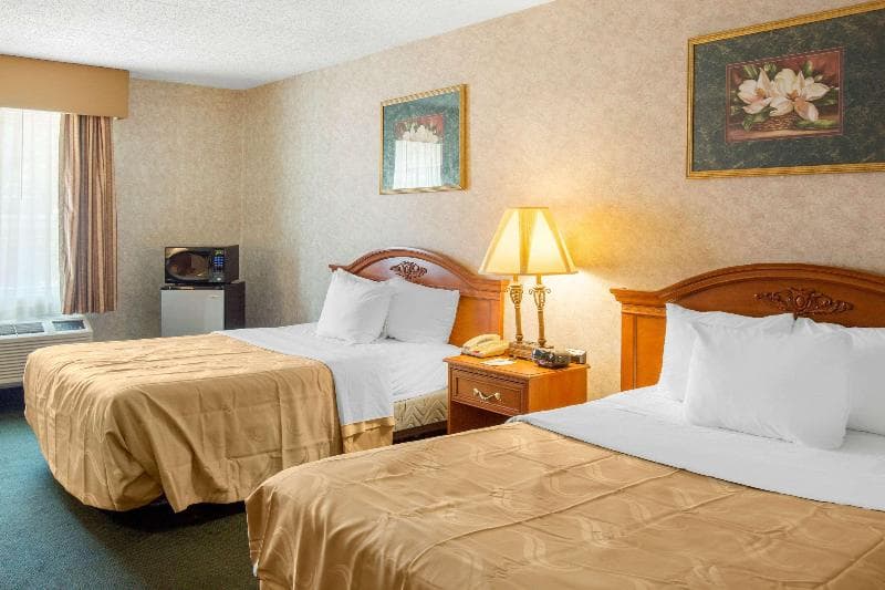 Quality Inn 3