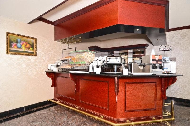 Comfort Inn photo 1