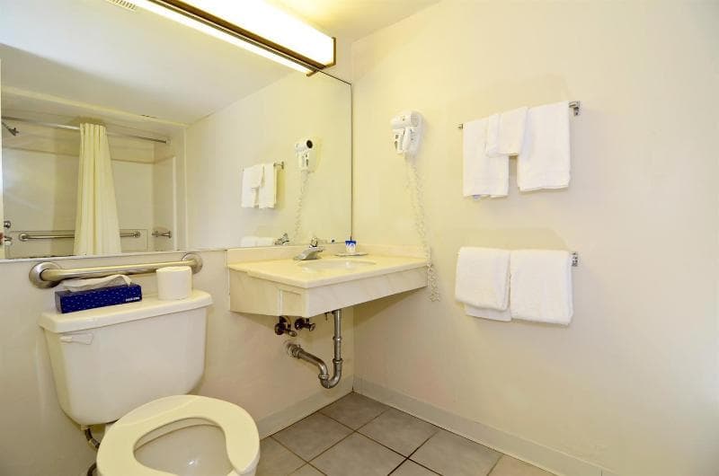 Americas Best Value Inn Schenectady Albany West 5