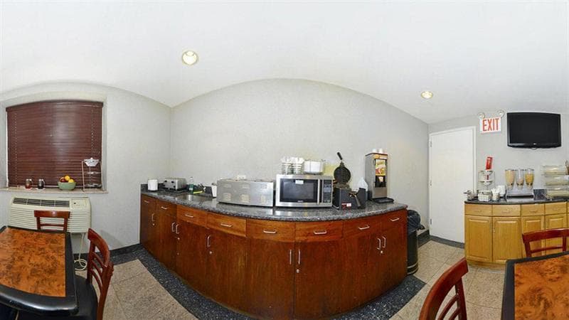 Lexington Inn main
