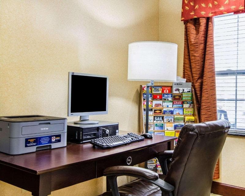 Comfort Inn & Suites Scarborough-Portland photo 1