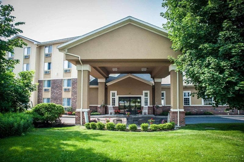 Comfort Inn University 3