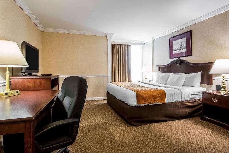 Comfort Inn And Suites Plattsburgh - Morrisonville 5