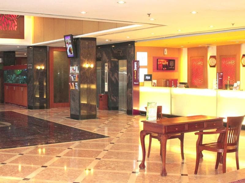 Beverly Hotel Batam 5