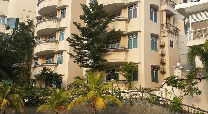 Grand Eska Hotel & Suites 4