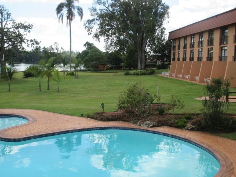 African Sky Hotels - Pine Lake Inn 5