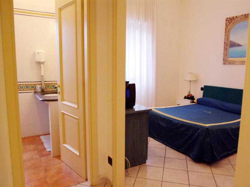 Myo Hotel Sabbiadoro 4