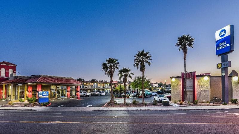 Best Western Desert Villa Inn 2