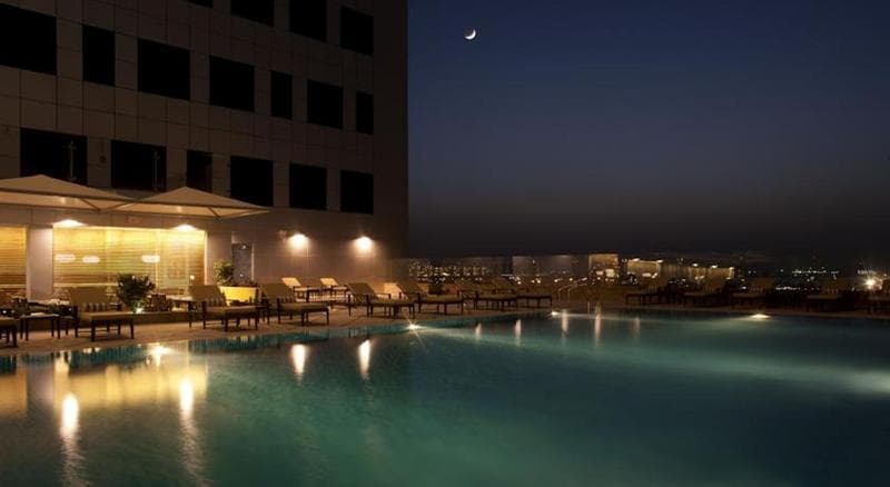 La Suite Dubai Hotel & Apartments 1
