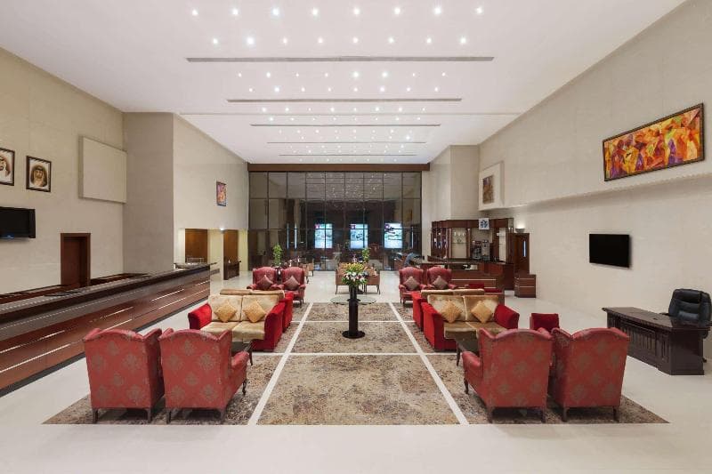 Ramada Hotel & Suites by Wyndham Ajman 4