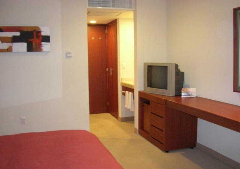 Comfort Inn Queretaro Tecnologico 4