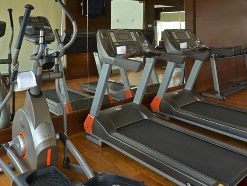 Golden Tulip Lucknow 2